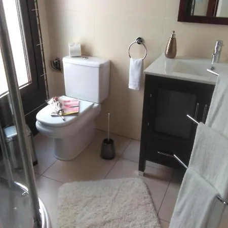 펜션 Casa Con Piscina Privada, Wifi, Cerca De La Playa *