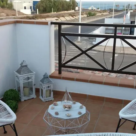 펜션 Casa Con Piscina Privada, Wifi, Cerca De La Playa 그란 타라할